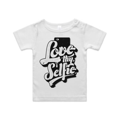 Love Thy Selfie Thumbnail